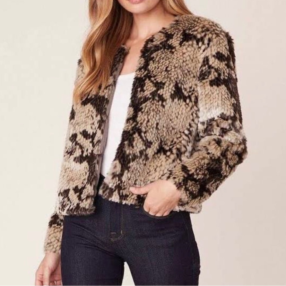 BB Dakota small faux fur jacket